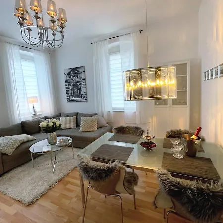 Klassik Design-luxus-apartment, Nahe Marktplatz *
