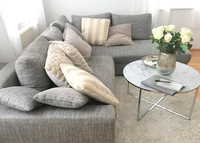 Klassik Design-luxus-apartment, Nahe Marktplatz Appartement